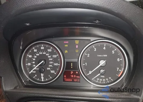 2011 BMW 328I z USA, uszkodzony, nr VIN WBAPH5G54BNM76843